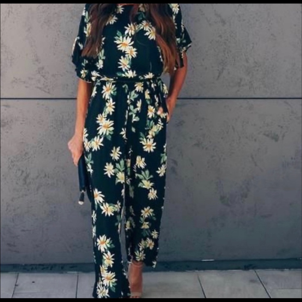 Vici Black relentless Floral jumpsuit medium